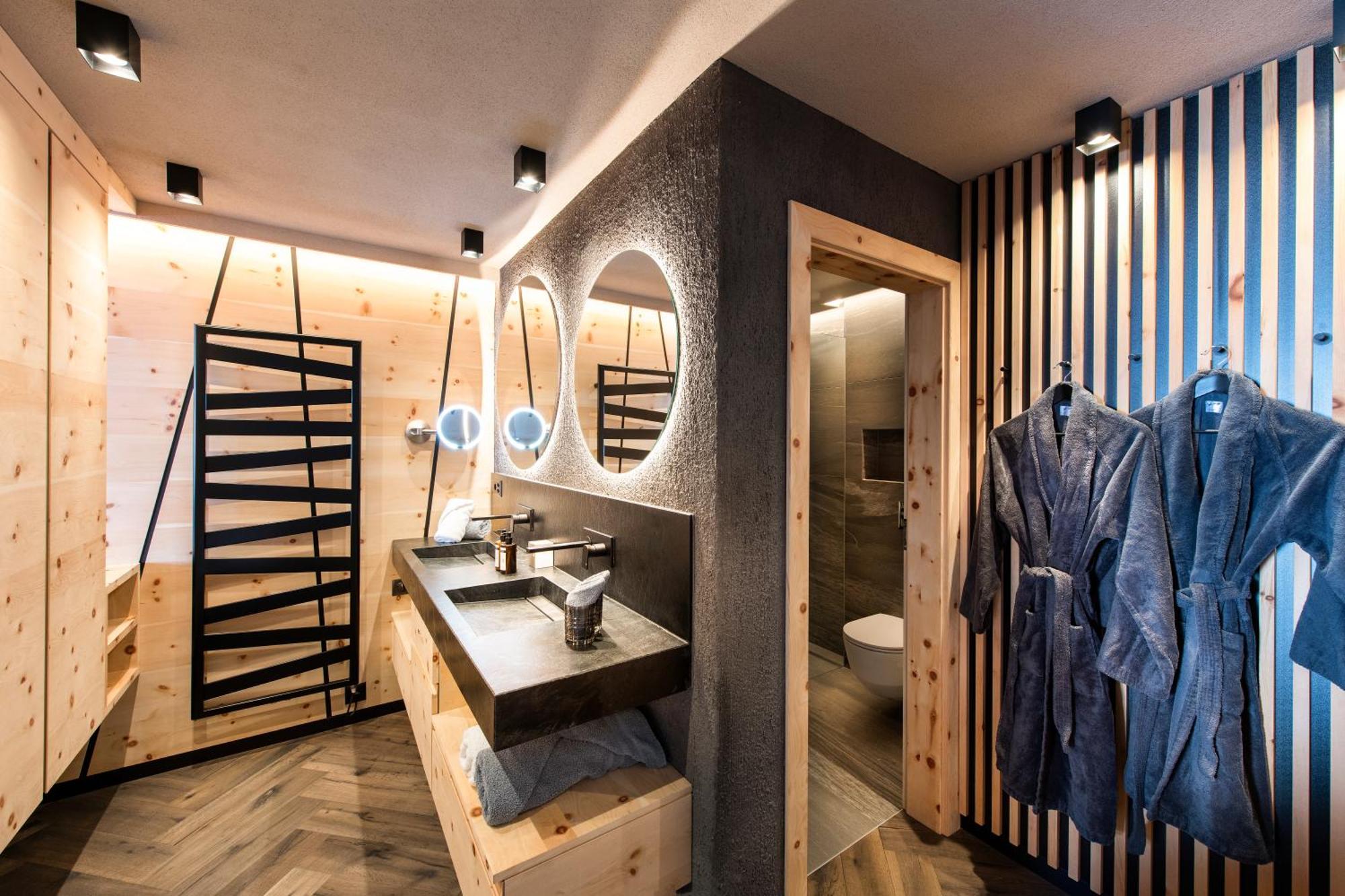 Laret Private Boutique Hotel - Adults Only Samnaun Exterior photo